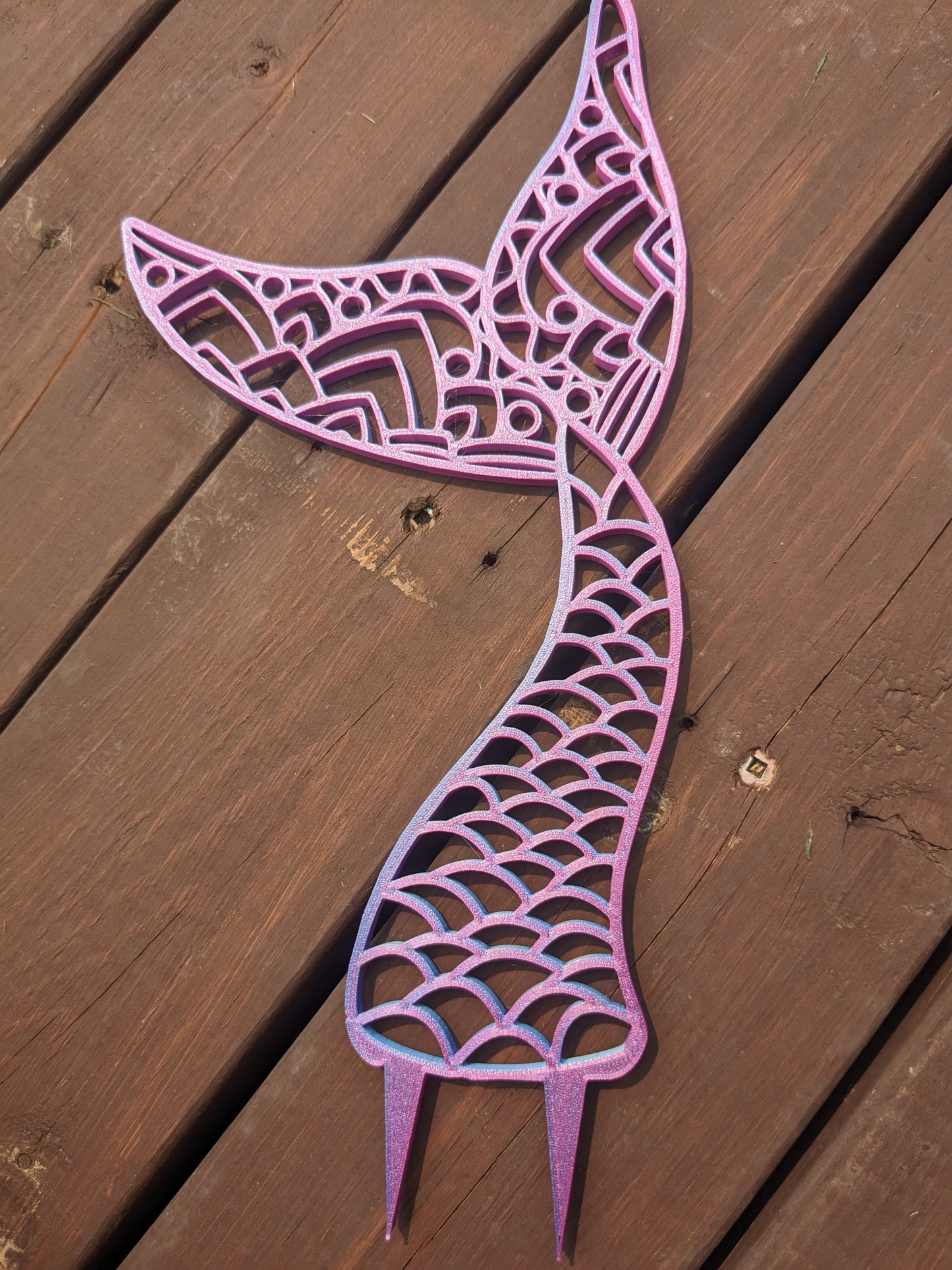 Mermaid tail trellis | Iridescent Vibes Collection