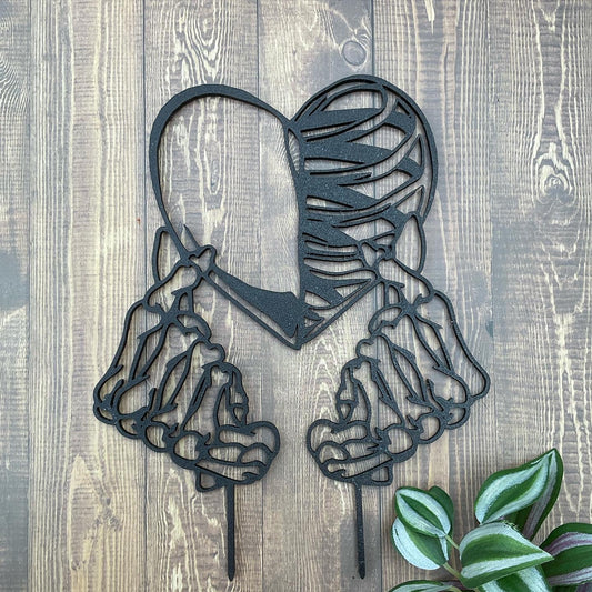 Skeleton Heart Trellis