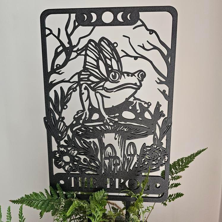 The Frog Tarot Card Trellis